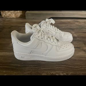 Women’s Nike Airforce 1